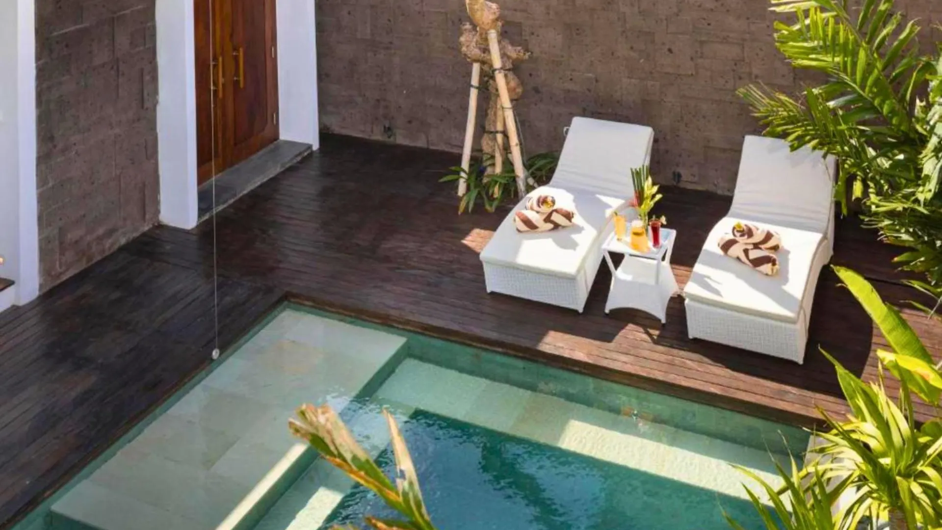 Lashana 3 Bedroom Private Pool Villa Zn221 Legian